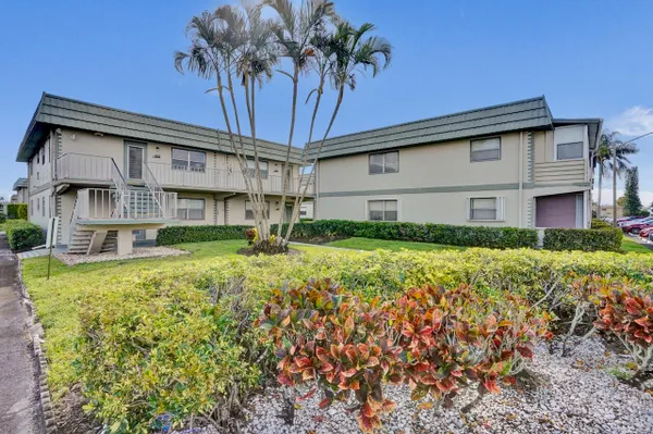 Property Slideshow image 3 of 58 | 505 monaco k k, Delray Beach, FL, 33446