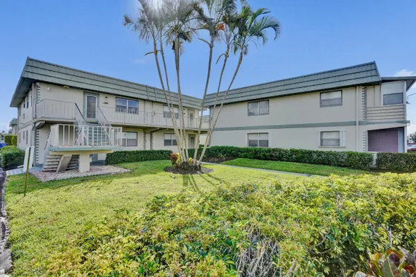 Property Slideshow image 2 of 58 | 505 monaco k k, Delray Beach, FL, 33446