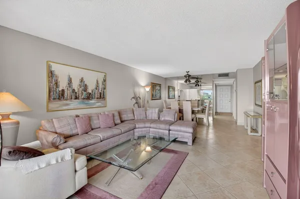 Property Slideshow image 3 of 48 | 14476 amberly ln 203, Delray Beach, FL, 33446