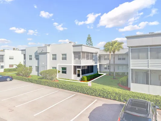 Property Slideshow image 2 of 28 | 932 flanders t t, Delray Beach, FL, 33484