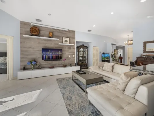 Property Slideshow image 3 of 50 | 8335 duomo cir, Boynton Beach, FL, 33472