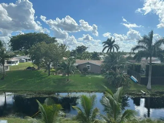 Property Slideshow image 2 of 32 | 6770 royal palm blvd 301, Margate, FL, 33063