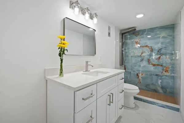 Property Slideshow image 3 of 25 | 230 ne 26th ave 2160, Boynton Beach, FL, 33435