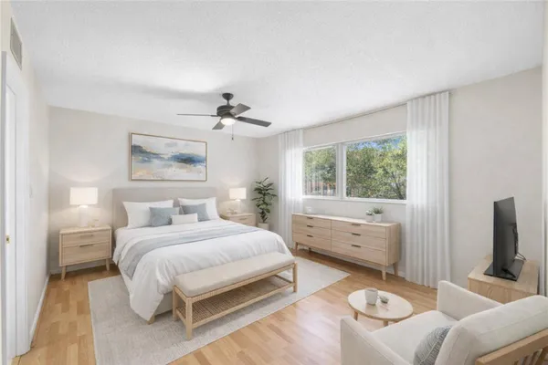 Property Slideshow image 2 of 14 | 1015 country club dr 203, Margate, FL, 33063