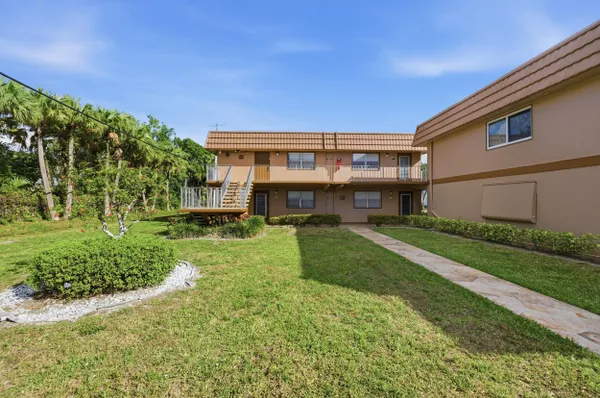 Property Slideshow image 2 of 36 | 336 brittany g g, Delray Beach, FL, 33446