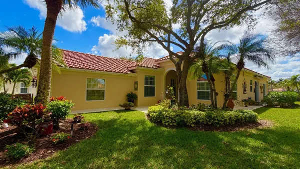 Property Slideshow image 2 of 65 | 2515 kittbuck way, West Palm Beach, FL, 33411