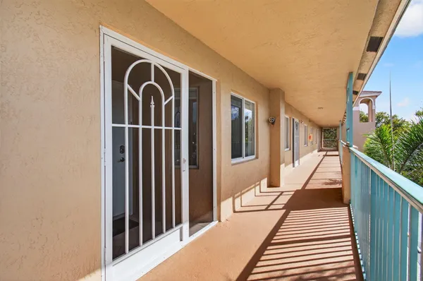 Property Slideshow image 3 of 67 | 5749 gemstone ct 406, Boynton Beach, FL, 33437