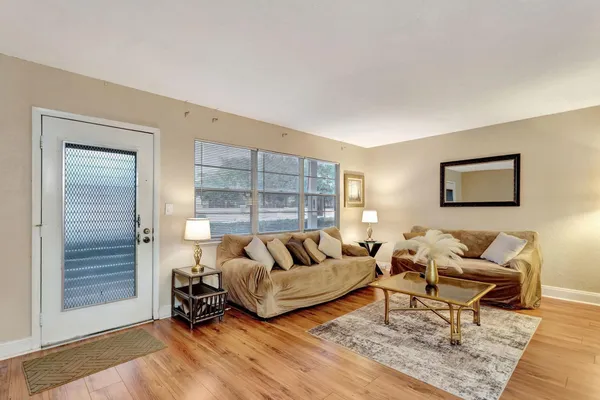 Property Slideshow image 2 of 37 | 2401 antigua cir f1, Coconut Creek, FL, 33066