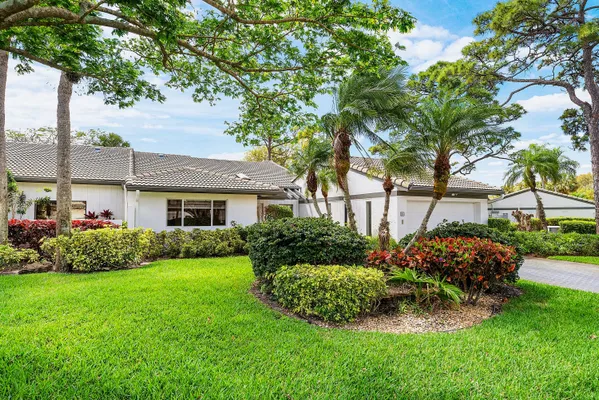 Property Slideshow image 3 of 83 | 86 cambridge ln, Boynton Beach, FL, 33436