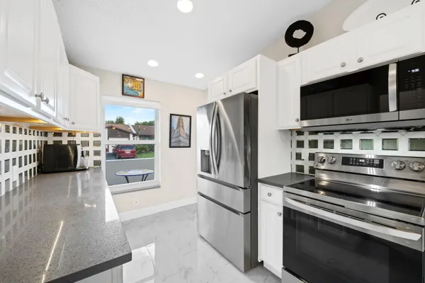Property Slideshow image 3 of 47 | 16000 laurel oak cir, Delray Beach, FL, 33484