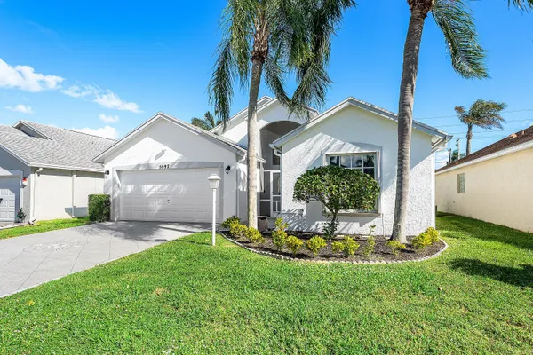 Property Slideshow image 2 of 26 | 5097 robino cir, West Palm Beach, FL, 33417