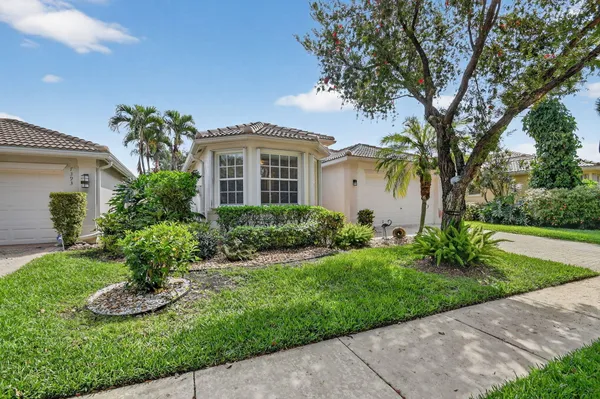 Property Slideshow image 3 of 90 | 7387 morocca lake dr, Delray Beach, FL, 33446
