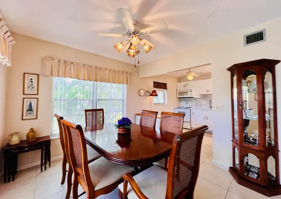 Property Slideshow image 3 of 19 | 314 wellington d d, West Palm Beach, FL, 33417