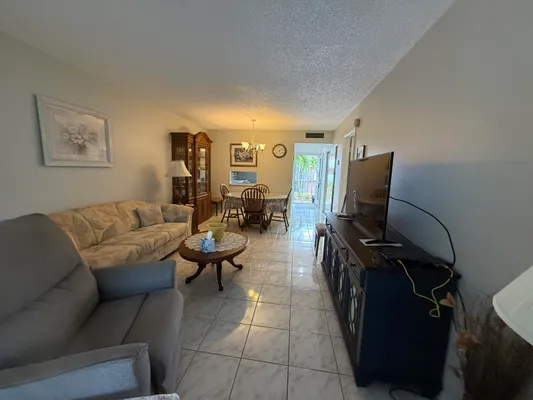 Property Slideshow image 3 of 29 | 3001 nw 46th ave 204, Lauderdale Lakes, FL, 33313