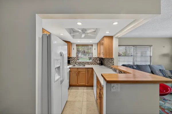 Property Slideshow image 2 of 50 | 125 newport i 125, Deerfield Beach, FL, 33442