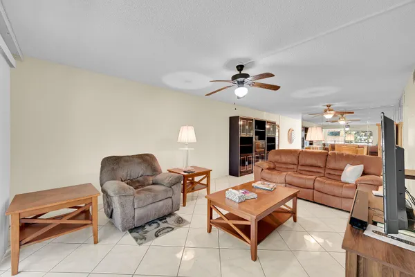 Property Slideshow image 3 of 60 | 2403 antigua cir c2, Coconut Creek, FL, 33066