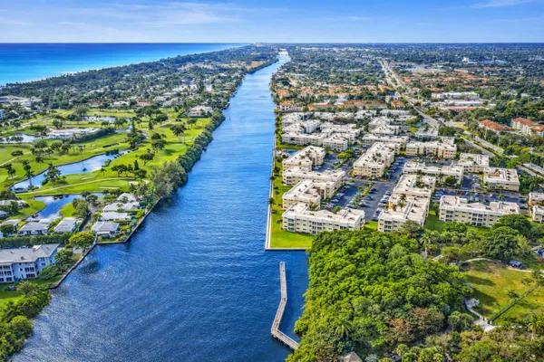 Property Slideshow image 3 of 60 | 34 colonial club dr 101, Boynton Beach, FL, 33435