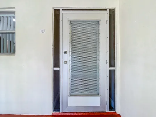 Property Slideshow image 3 of 48 | 133 lake evelyn dr, West Palm Beach, FL, 33411