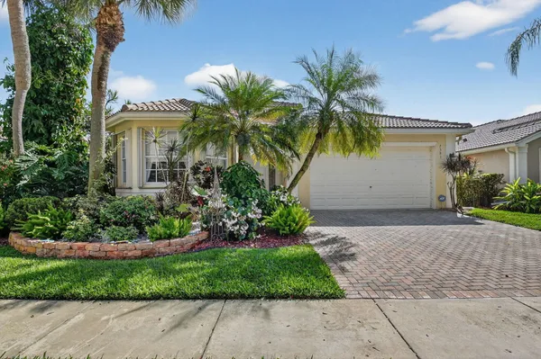 Property Slideshow image 2 of 87 | 7381 morocca lake dr, Delray Beach, FL, 33446