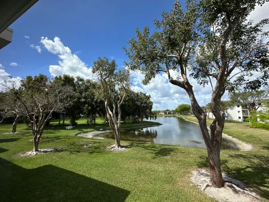 Property Slideshow image 2 of 22 | 15075 witney rd 211, Delray Beach, FL, 33484