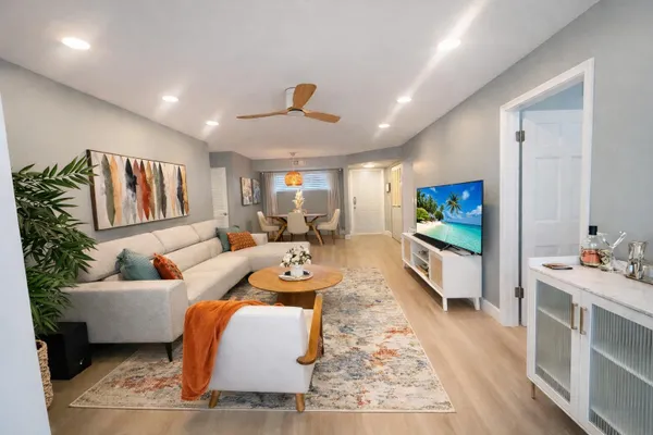 Property Slideshow image 3 of 45 | 6 colonial club dr 200, Boynton Beach, FL, 33435