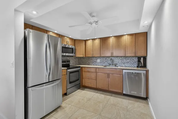 Property Slideshow image 2 of 45 | 361 wellington j j, West Palm Beach, FL, 33417