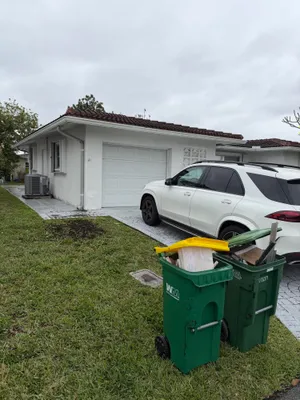 Property Slideshow image 2 of 58 | 4958 nw 48th ave, Tamarac, FL, 33319