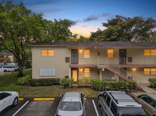 Property Slideshow image 3 of 29 | 7680 nw 1st st 201, Margate, FL, 33063