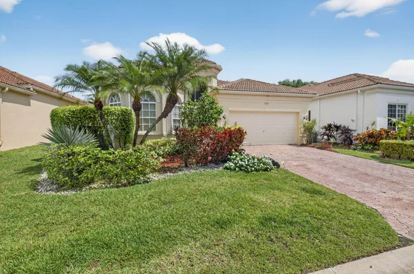 Property Slideshow image 2 of 65 | 7152 demedici cir, Delray Beach, FL, 33446