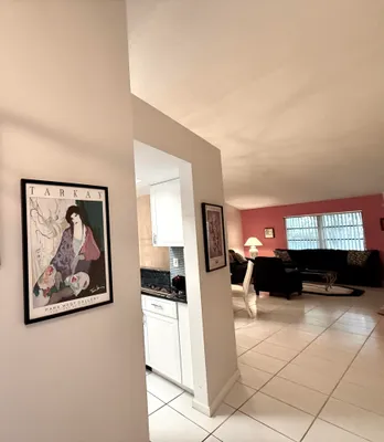 Property Slideshow image 2 of 21 | 9904 summerbrook ter b, Boynton Beach, FL, 33437