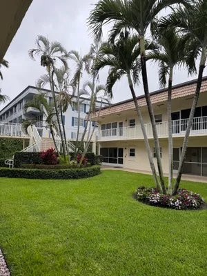 Property Slideshow image 2 of 33 | 632 snug harbor dr d6, Boynton Beach, FL, 33435