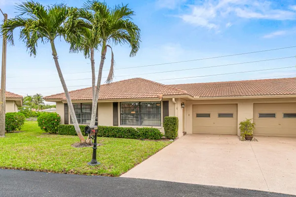 Property Slideshow image 3 of 28 | 4525 pandana tree rd a, Boynton Beach, FL, 33436