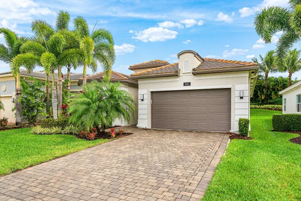 Property Slideshow image 2 of 68 | 12614 crested butte ave, Boynton Beach, FL, 33473