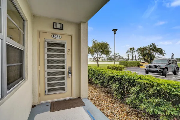 Property Slideshow image 2 of 42 | 1033 ainslie c c, Boca Raton, FL, 33434