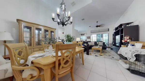 Property Slideshow image 2 of 15 | 10072 armani dr, Boynton Beach, FL, 33437