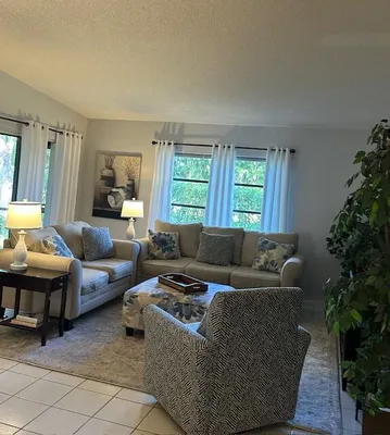 Property Slideshow image 3 of 27 | 8025 whispering palm dr, Boca Raton, FL, 33496