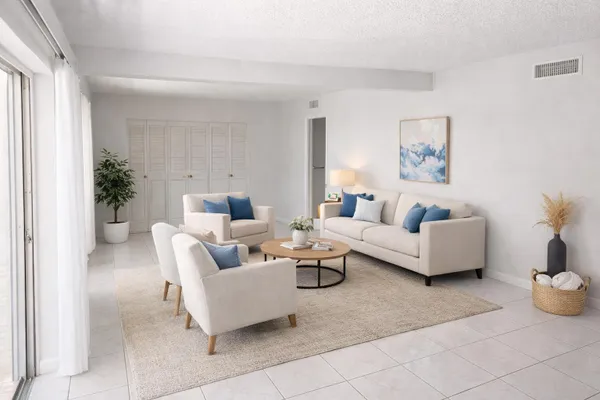 Property Slideshow image 2 of 14 | 2687 garden dr 212, Lake Worth Beach, FL, 33461