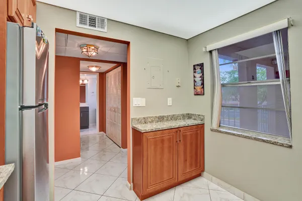 Property Slideshow image 3 of 25 | 1055 country club dr 305, Margate, FL, 33063