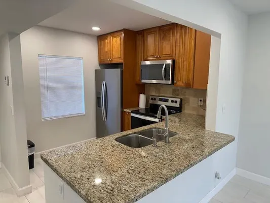Property Slideshow image 3 of 23 | 7605 nw 5th ct 208, Margate, FL, 33063
