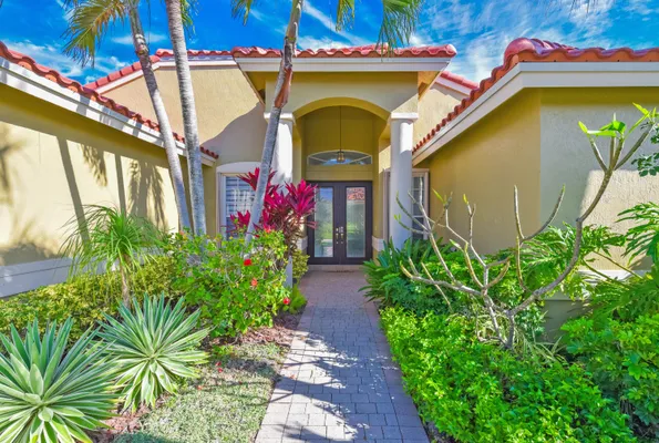 Property Slideshow image 2 of 49 | 6703 catania dr, Boynton Beach, FL, 33472