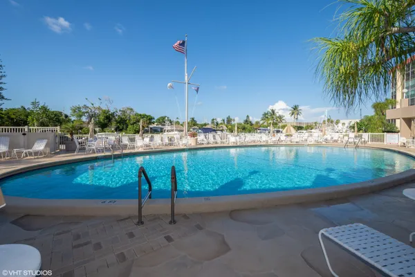 Property Slideshow image 3 of 25 | 2731 ne 14th st cswy 103, Pompano Beach, FL, 33062