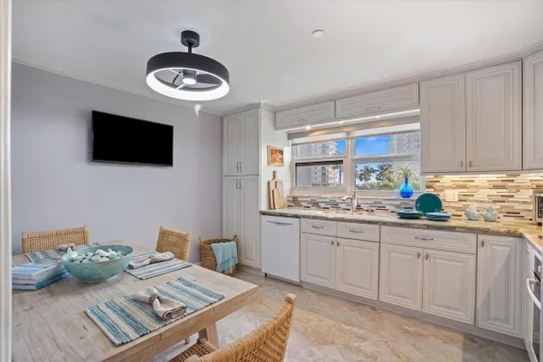 Property Slideshow image 3 of 50 | 3212 s ocean blvd 208-a, Highland Beach, FL, 33487