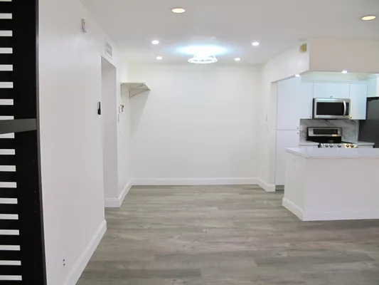 Property Slideshow image 3 of 48 | 1217 s drive way a, Delray Beach, FL, 33445