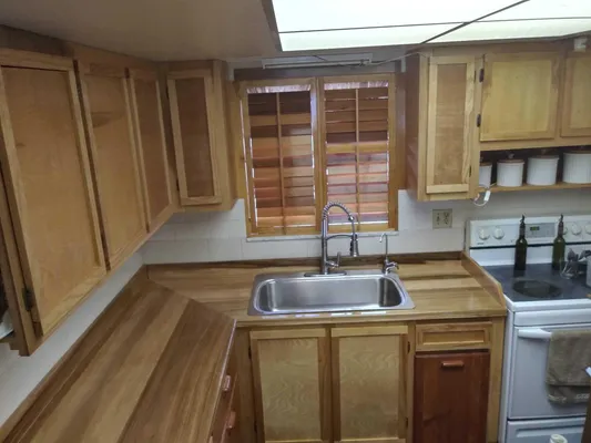 Property Slideshow image 2 of 38 | 5423 cresthaven blvd c, West Palm Beach, FL, 33415