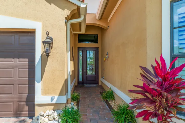 Property Slideshow image 2 of 73 | 11825 n kalmar cir cir, Parkland, FL, 33076