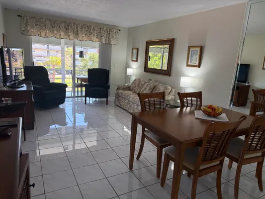 Property Slideshow image 3 of 26 | 2861 nw 47th ter 304b, Lauderdale Lakes, FL, 33313