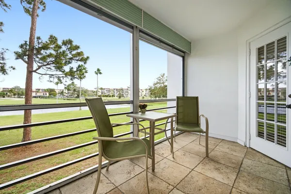 Property Slideshow image 2 of 26 | 3593 birdie dr 203, Lake Worth, FL, 33467