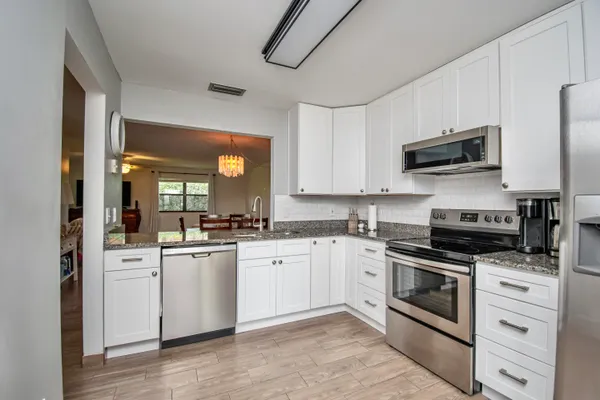 Property Slideshow image 3 of 60 | 379 ottawa ct, Royal Palm Beach, FL, 33411