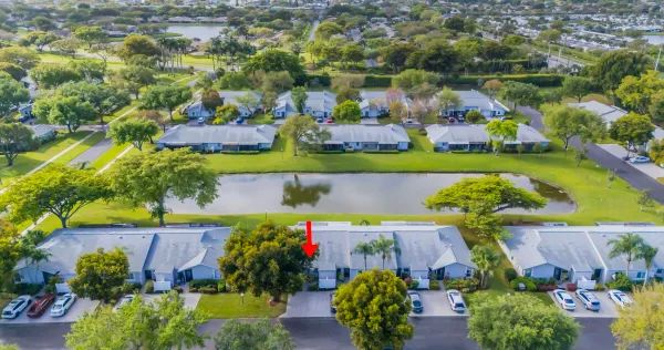 Property Slideshow image 3 of 41 | 8948 meadowlark way, Boca Raton, FL, 33496