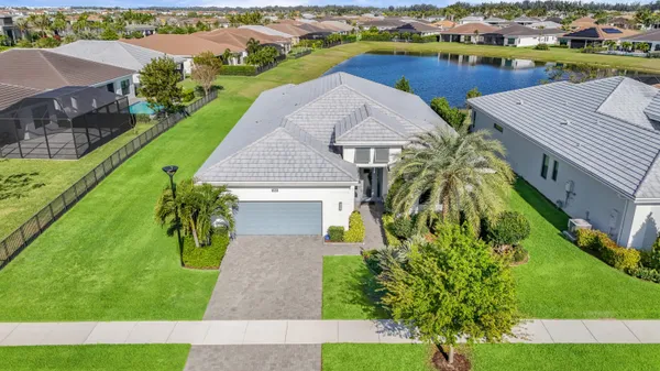 Property Slideshow image 2 of 70 | 5353 siesta key ln lane, Westlake, FL, 33470